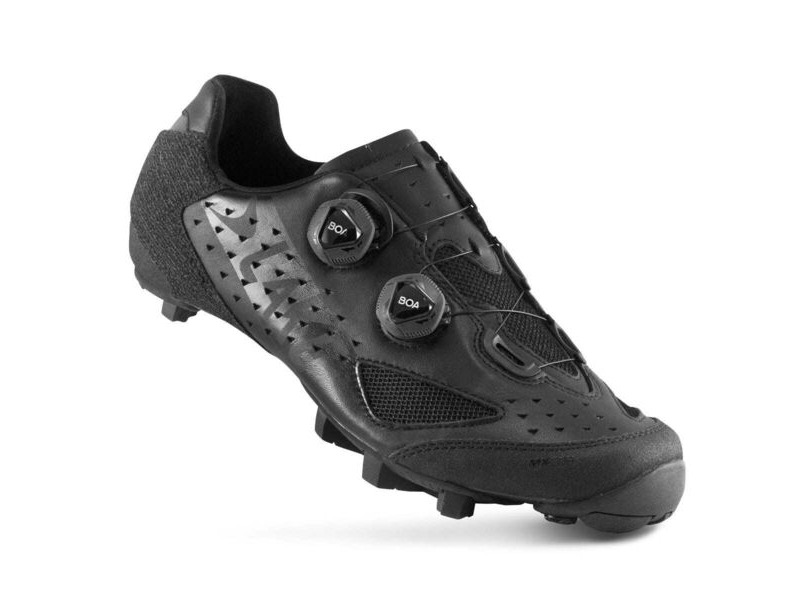 LAKE MX238 Carbon MTB Shoe Wide Fit Black click to zoom image