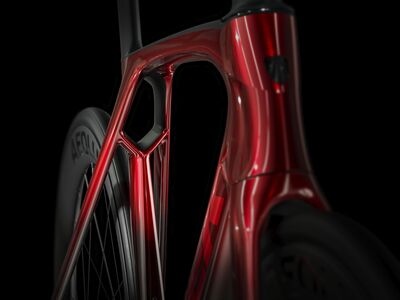 Trek Madone SLR 7 AXS Gen 7 Metallic Red Smoke to Red Carbon Smoke click to zoom image