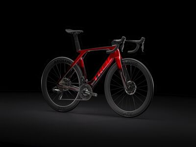 Trek Madone SLR 7 AXS Gen 7 Metallic Red Smoke to Red Carbon Smoke click to zoom image