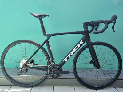 Trek Madone SL 5 Gen 8