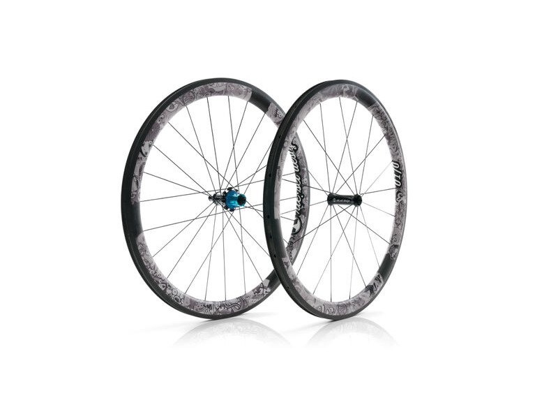 Rie:sel Design B170 S-Bomb Lightweight Wheelset click to zoom image