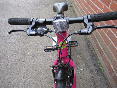 Frog Bikes Hybrid 55 Pink click to zoom image